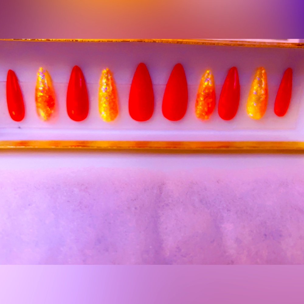 Flaming Hot Press On Nails